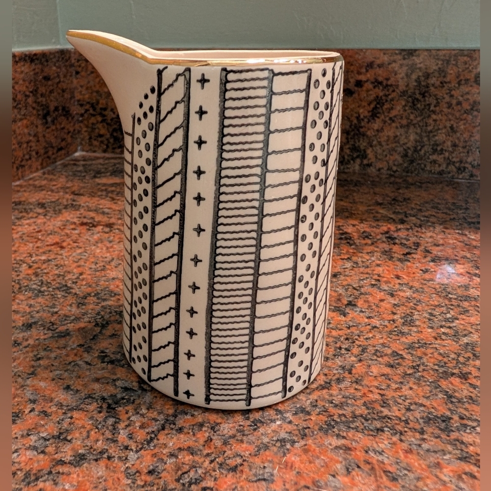 Patterned Creamer